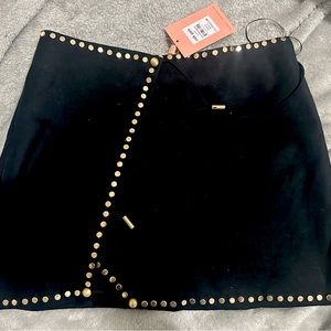Cult Gaia Sammy skirt . Black, studded
